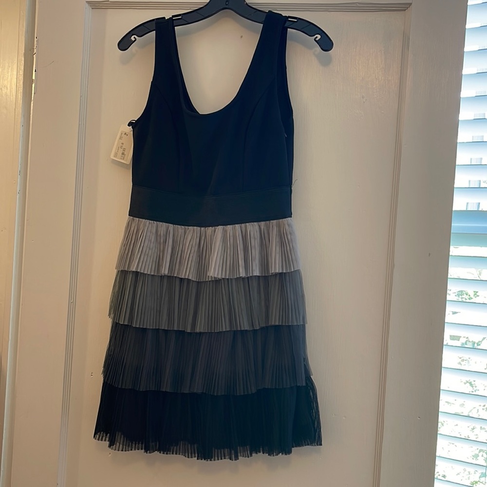 ARK & CO BLACK AND GREY DRESS!